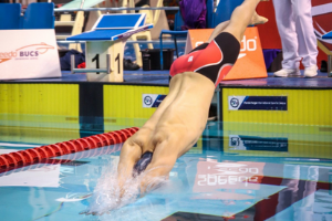 Scholars Q&A: We hear from swimmer Sam Neeld!