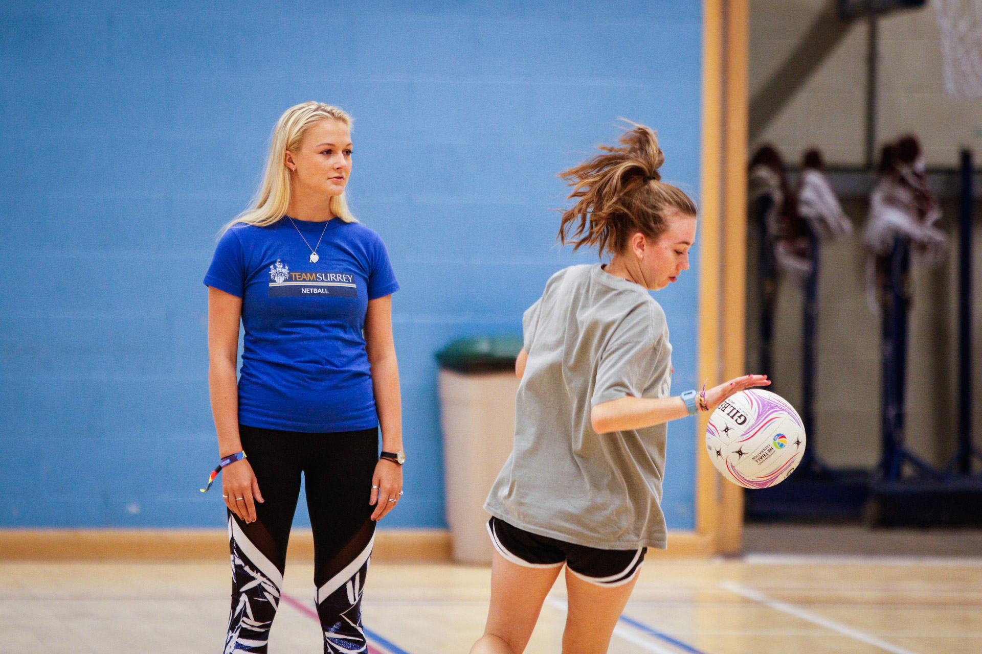 mixed-netball-team-surrey