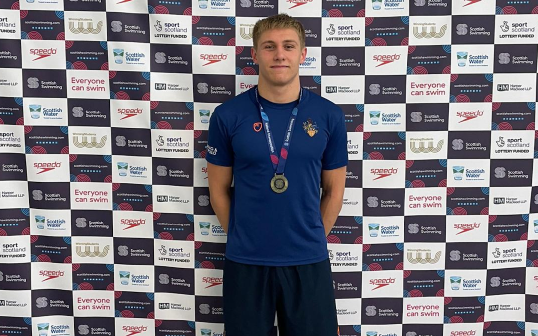 Swimmer Ewan Taylor sprints to gold at Scottish Nationals